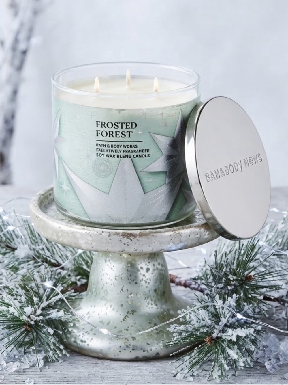 Bath & Body Works Frosted Forest 3-Wick Candle
